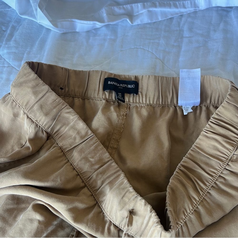 Banana Republic Womens joggers beige M - Picture 3 of 5